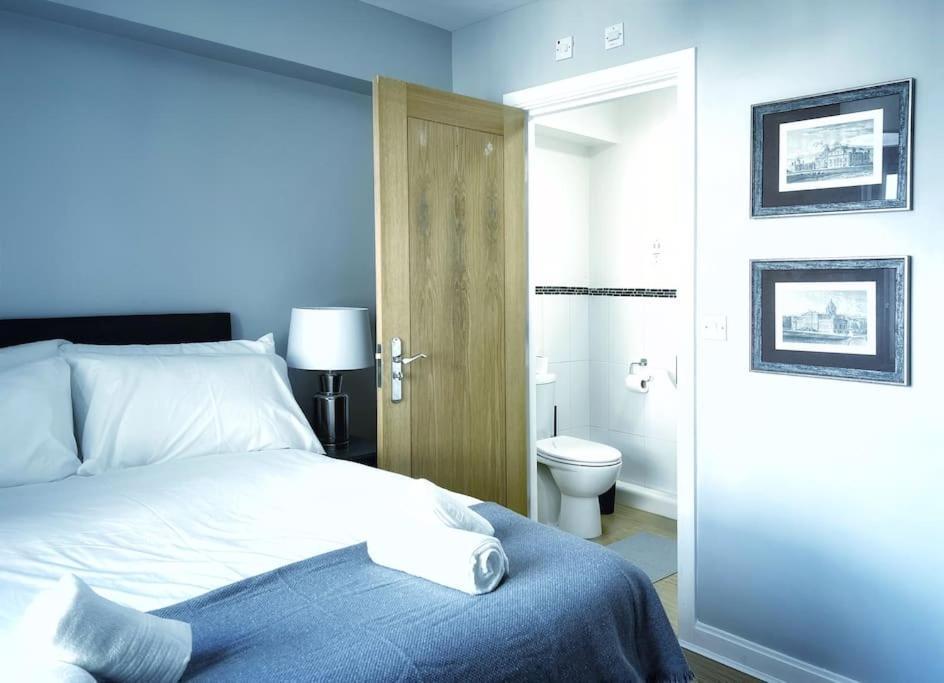 New Luxurious And Business Apt Apartman Swansea Kültér fotó